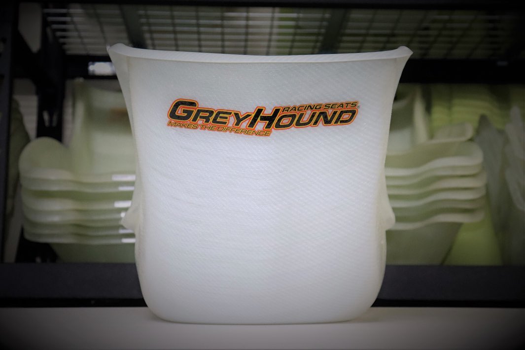 Greyhound Racing Seat R1 Soft